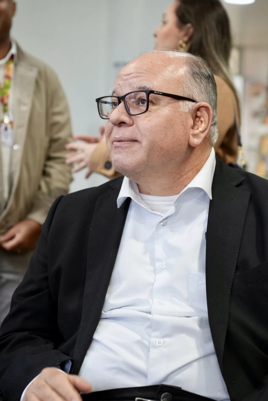Dr. Levi participando de atividade comunitária